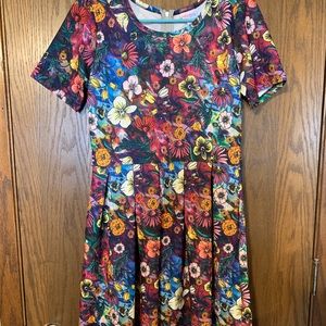 Lularoe Amelia dress